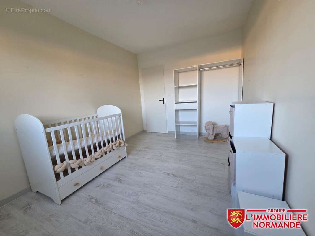 Maison à VAL-DE-REUIL