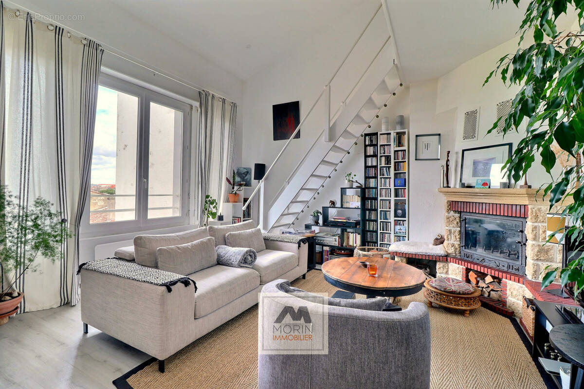 Appartement à BORDEAUX