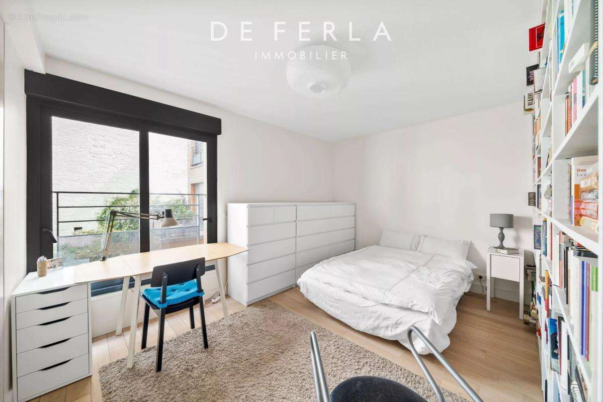 Maison à PARIS-14E