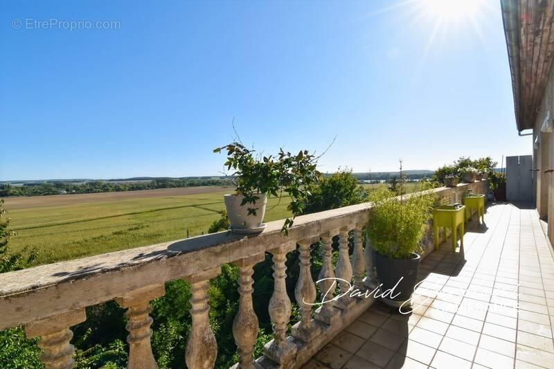Appartement à LA GRANDE-PAROISSE