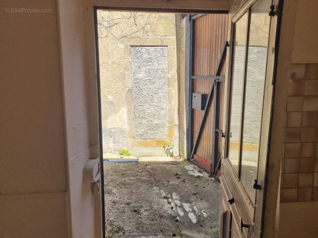 Appartement à NEUVY-SAINT-SEPULCHRE