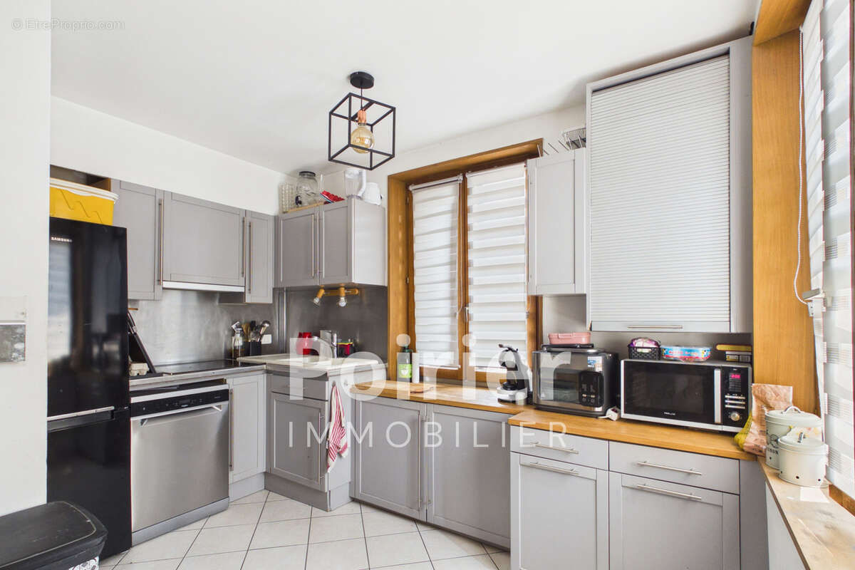 Appartement t4 - photo 3