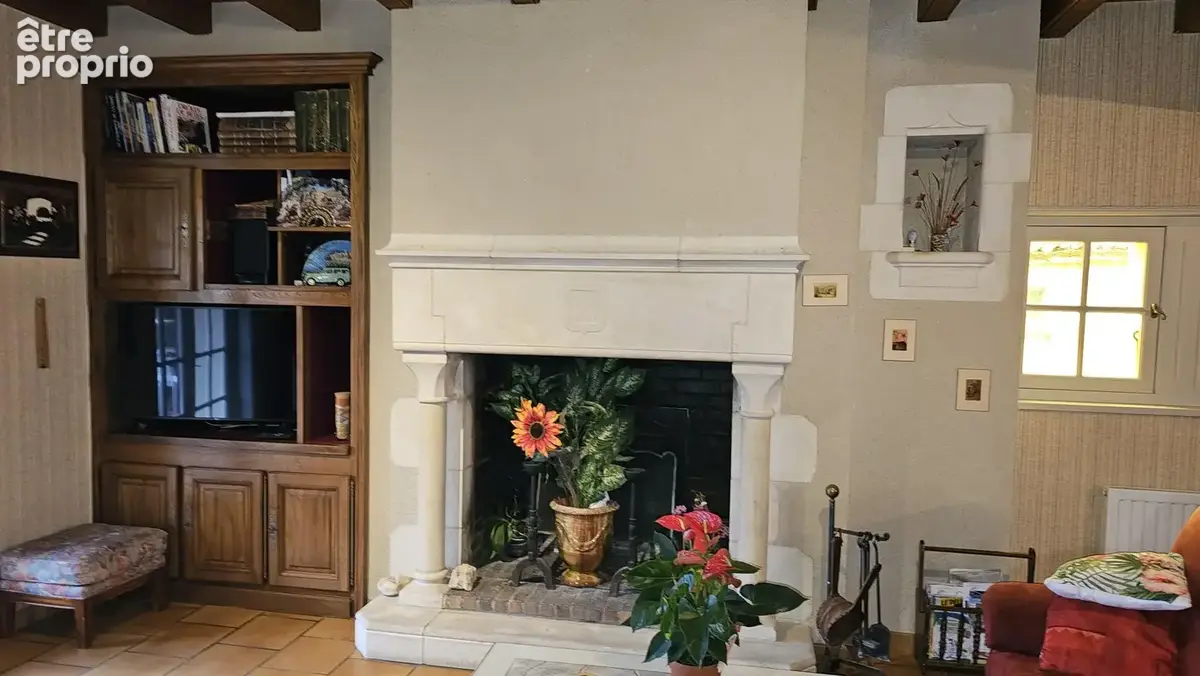 Belle villa en pierre au bord de la rivière - photo 3