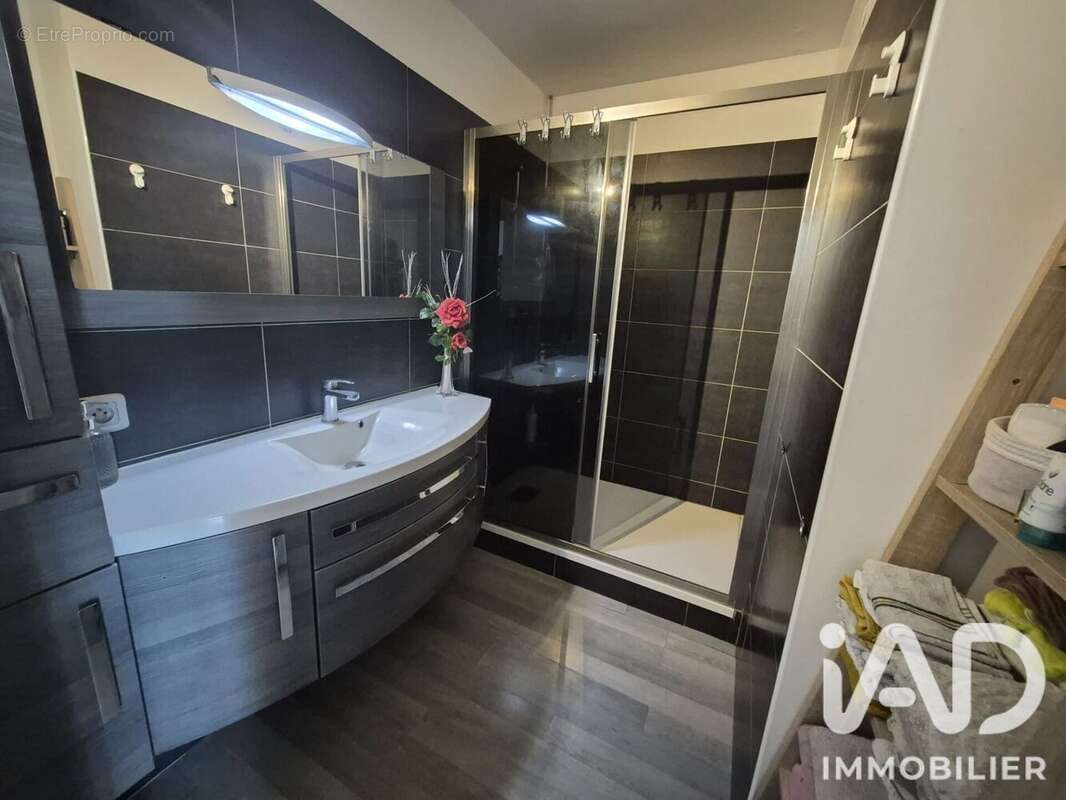 Appartement 78 m² à Orleans  - photo 3