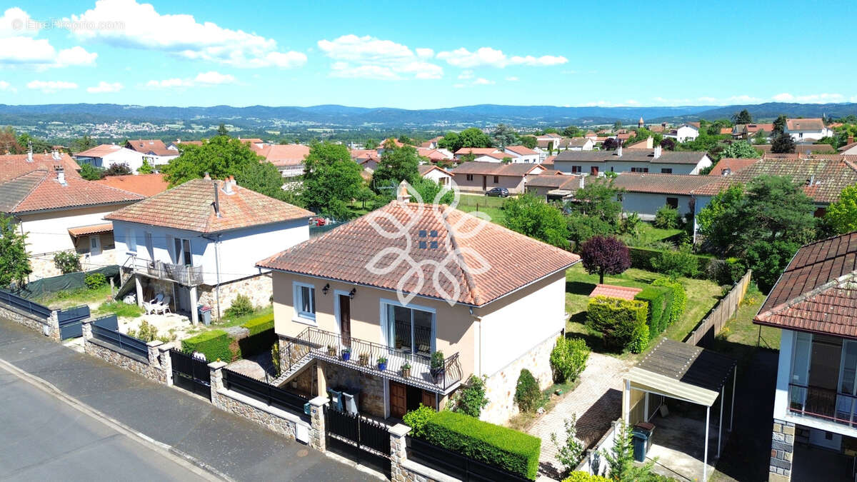 Maison à BRIOUDE