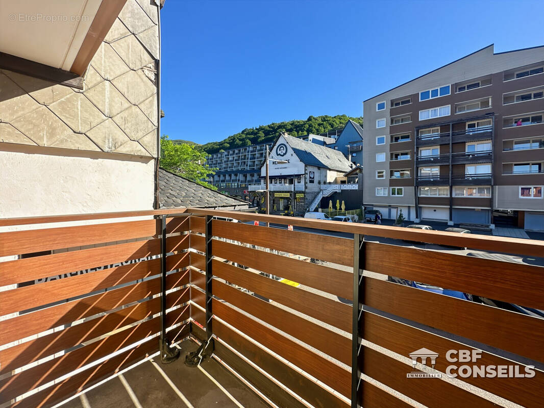 Appartement à BESSE-ET-SAINT-ANASTAISE