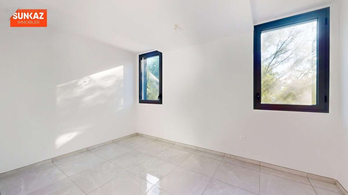 Appartement à SAINT-PIERRE