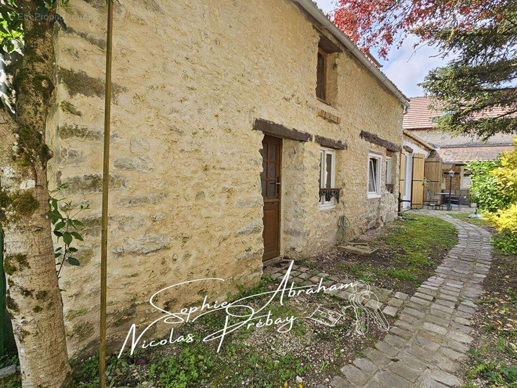 Maison à ANGERVILLE