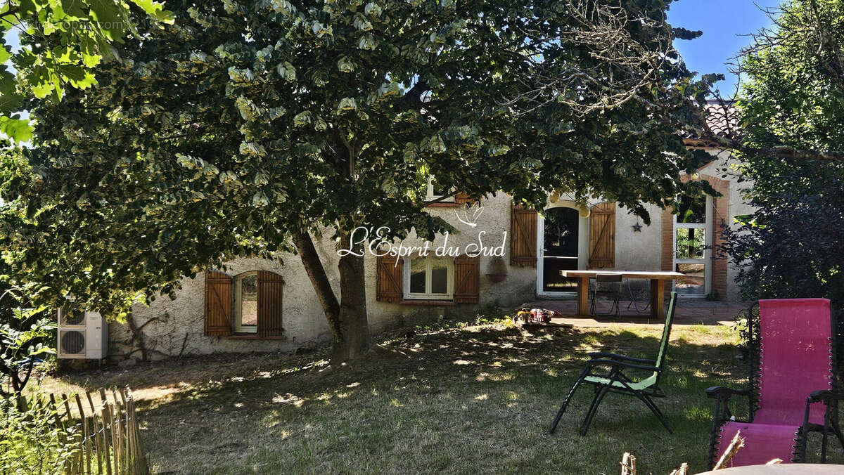 Maison 166 m² à Parisot  - photo 5