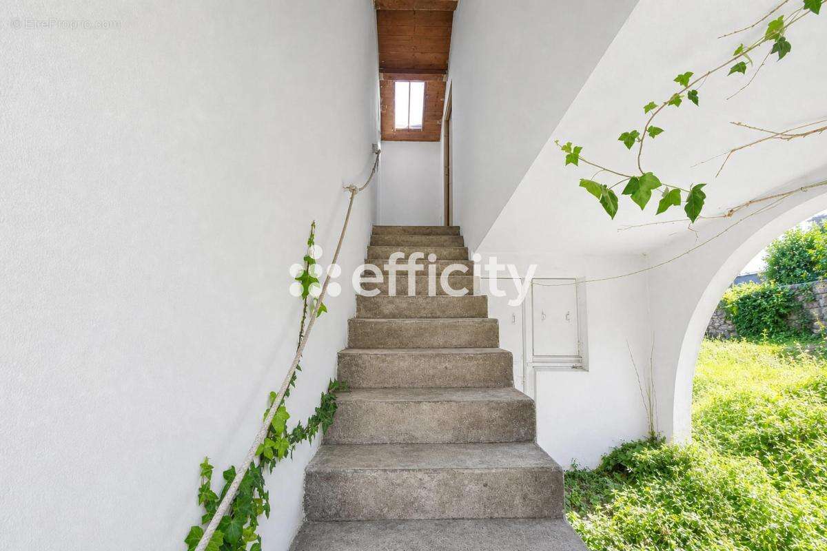 Maison 84 m² à Ile-Aux-Moines  - photo 8