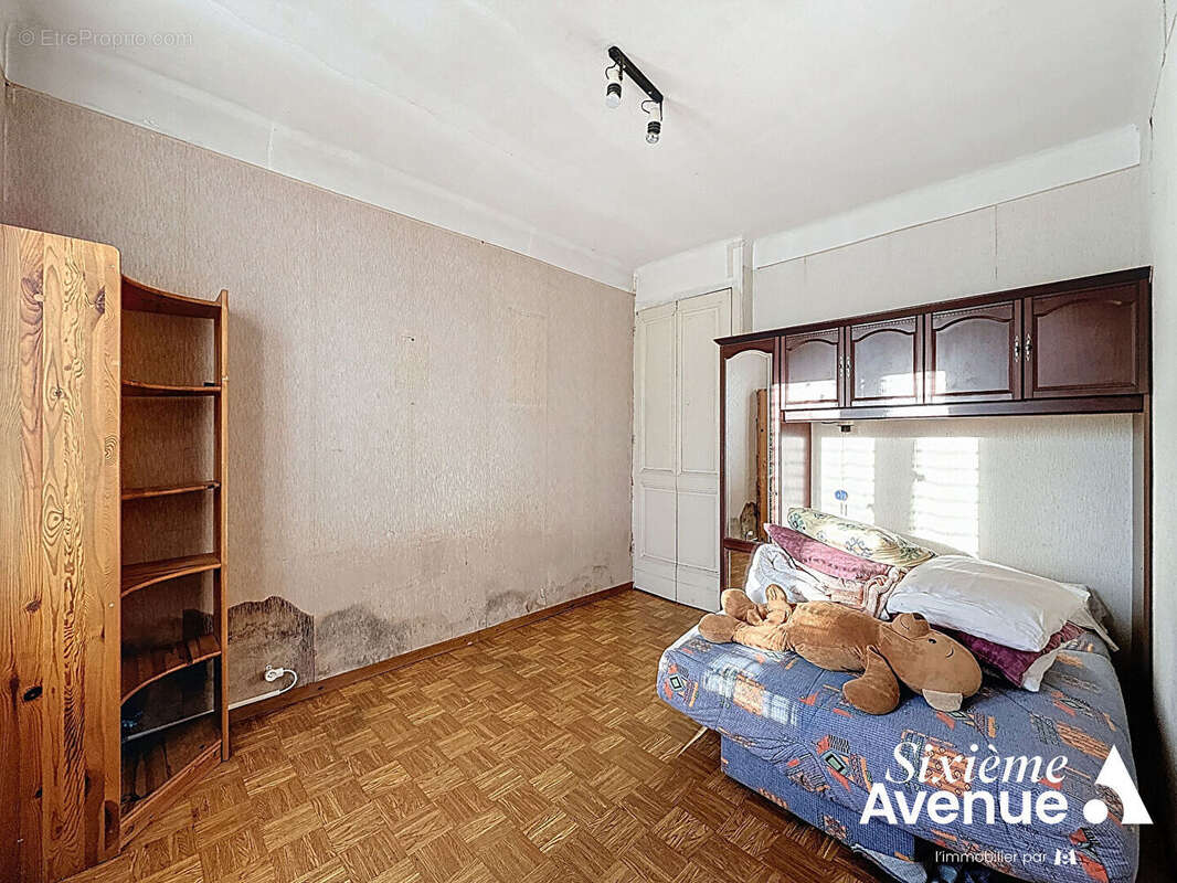 Appartement à LYON-8E