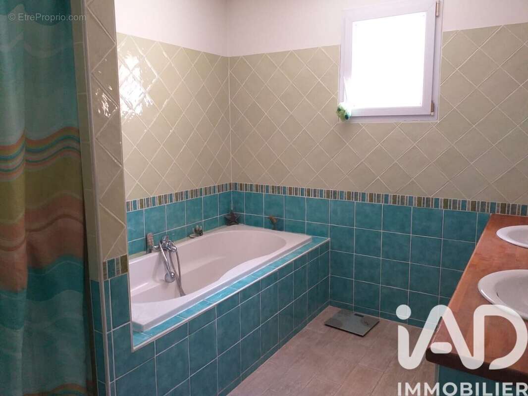 Photo 4 - Maison à ORGON