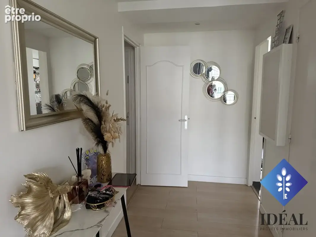 Appartement 4 pièces 80 m² à vendre à Vincennes (94300) - photo 2