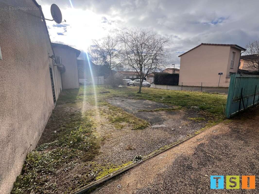 Commerce à BOUSSENS