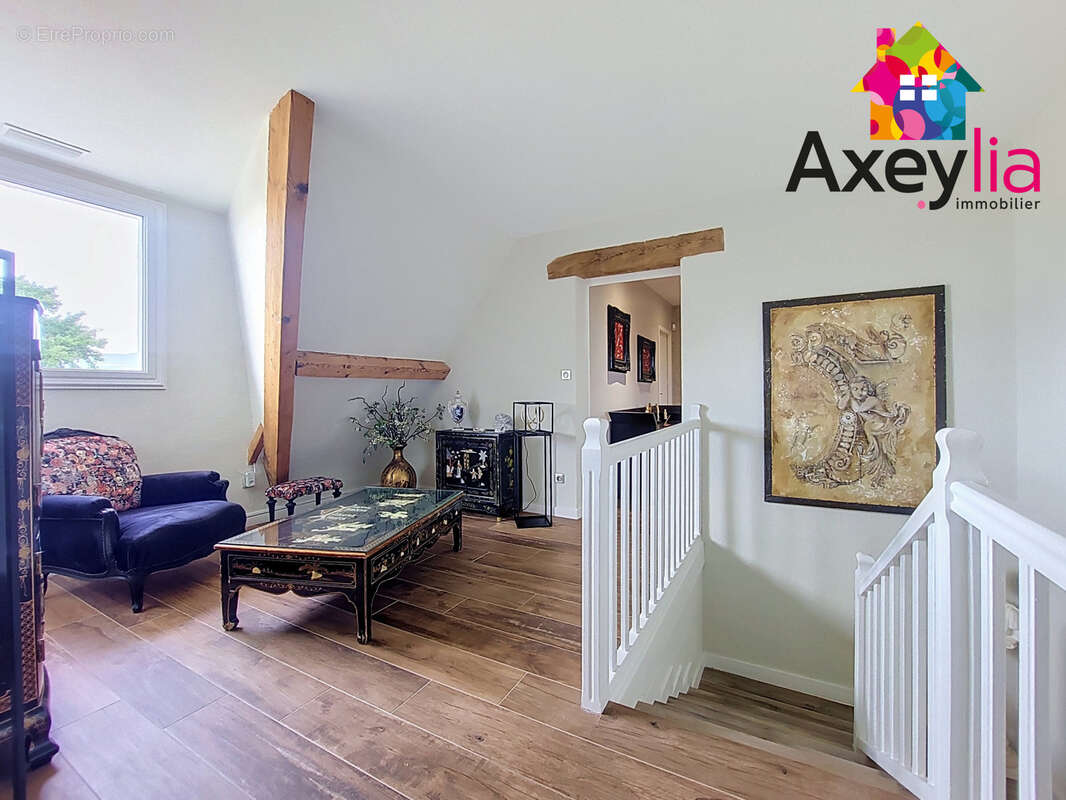 A vendre - st forgeux lespinasse - maison 5 chambres avec terrain - photo 11
