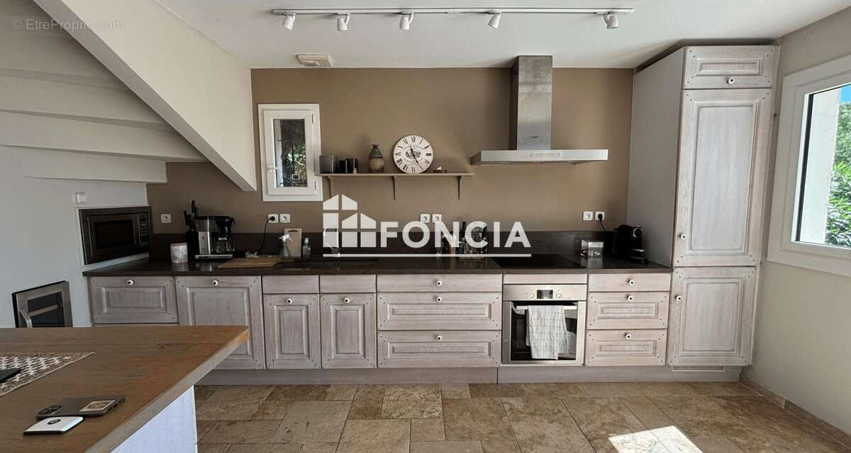 Maison à BORMES-LES-MIMOSAS