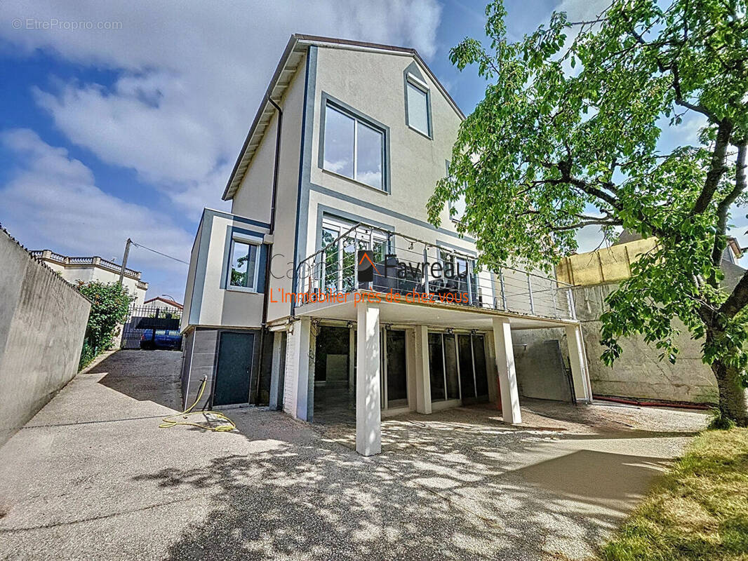 Maison à VITRY-SUR-SEINE