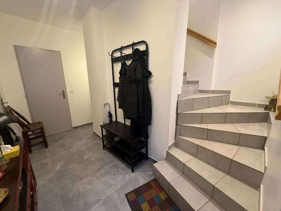 Maison à MONTAGNAC