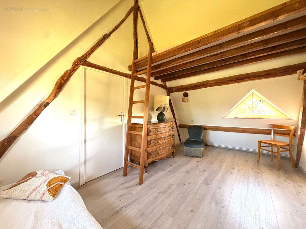 Maison à MORGNY-LA-POMMERAYE