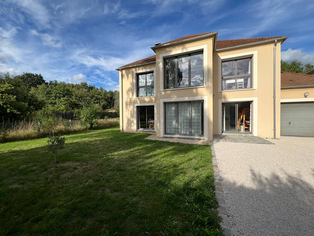 Maison à RAMBOUILLET