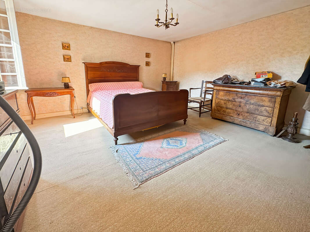 Maison à TOURVILLE-LA-RIVIERE