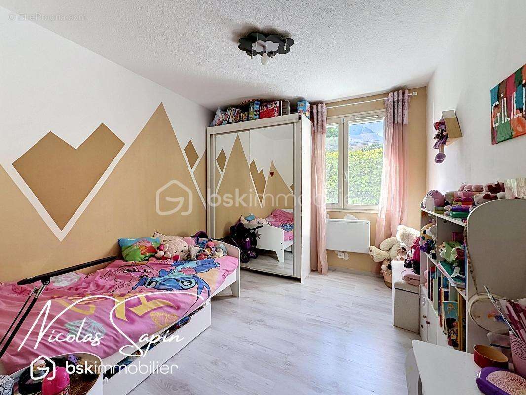 Appartement à CLAIX