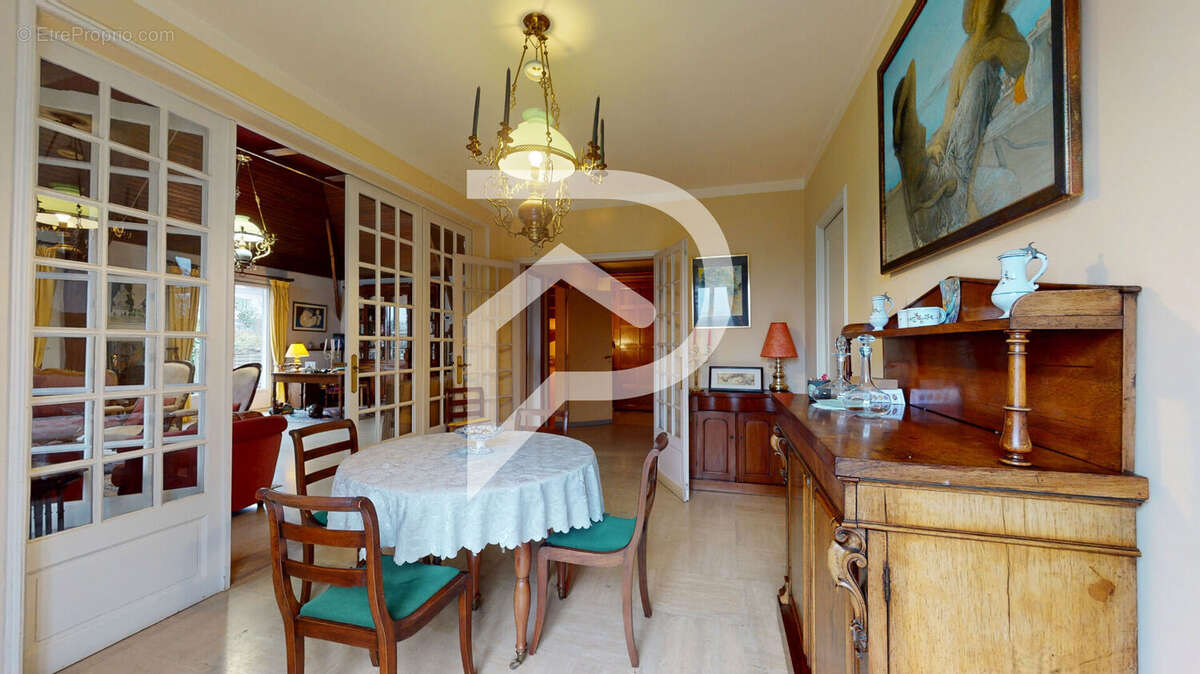 Maison à MARLY-LE-ROI