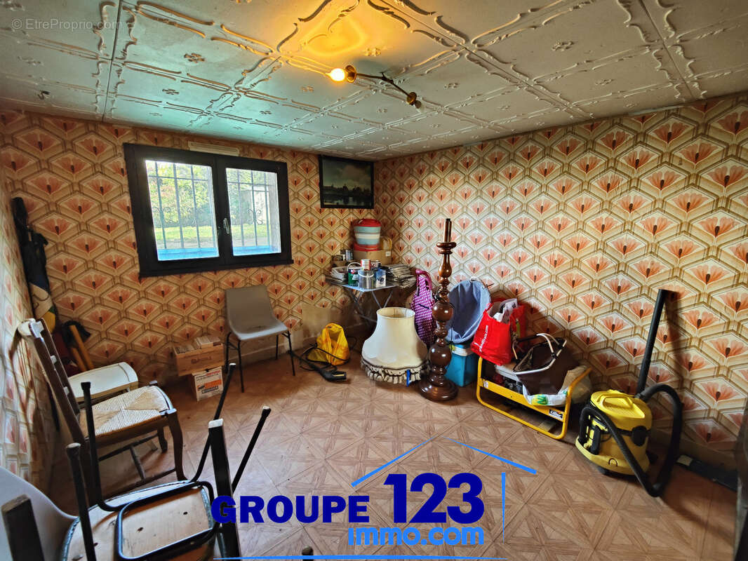 Maison sur sous-sol complet avec terrain clos - photo 13