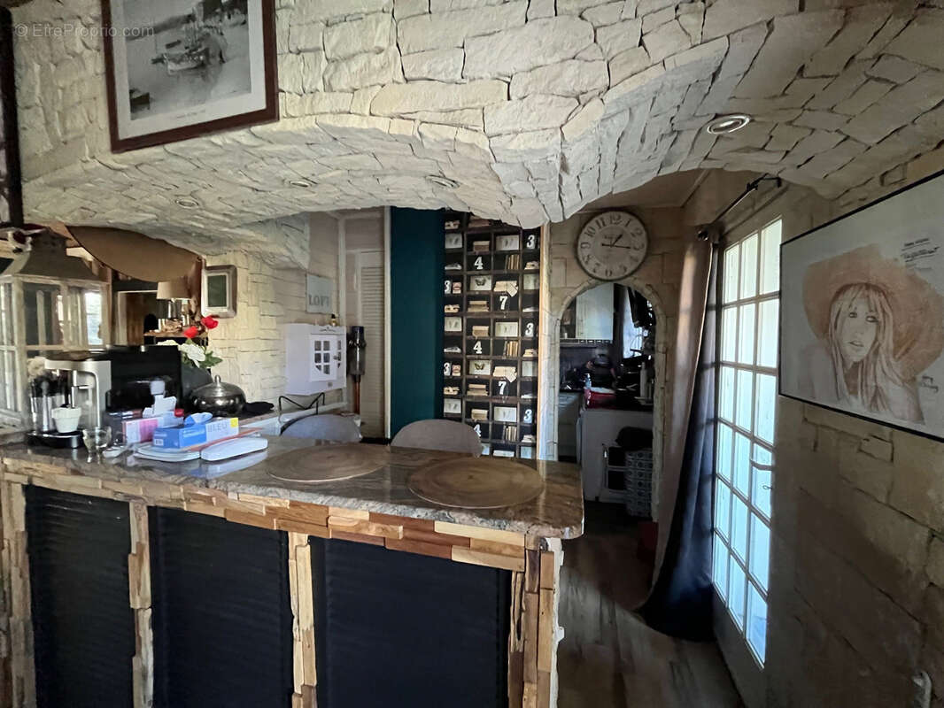 Maison à BORMES-LES-MIMOSAS