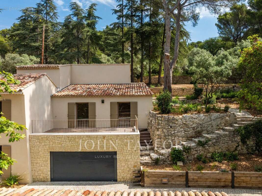 Maison à AIX-EN-PROVENCE
