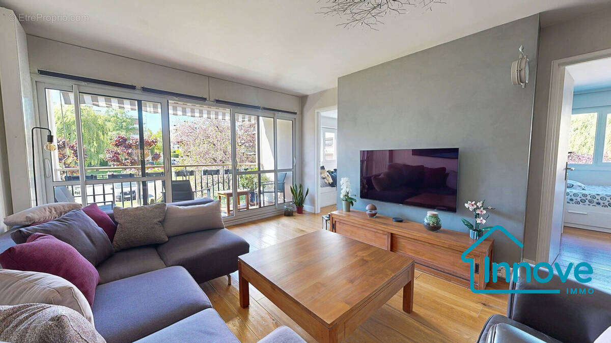 Appartement à NOISY-LE-ROI