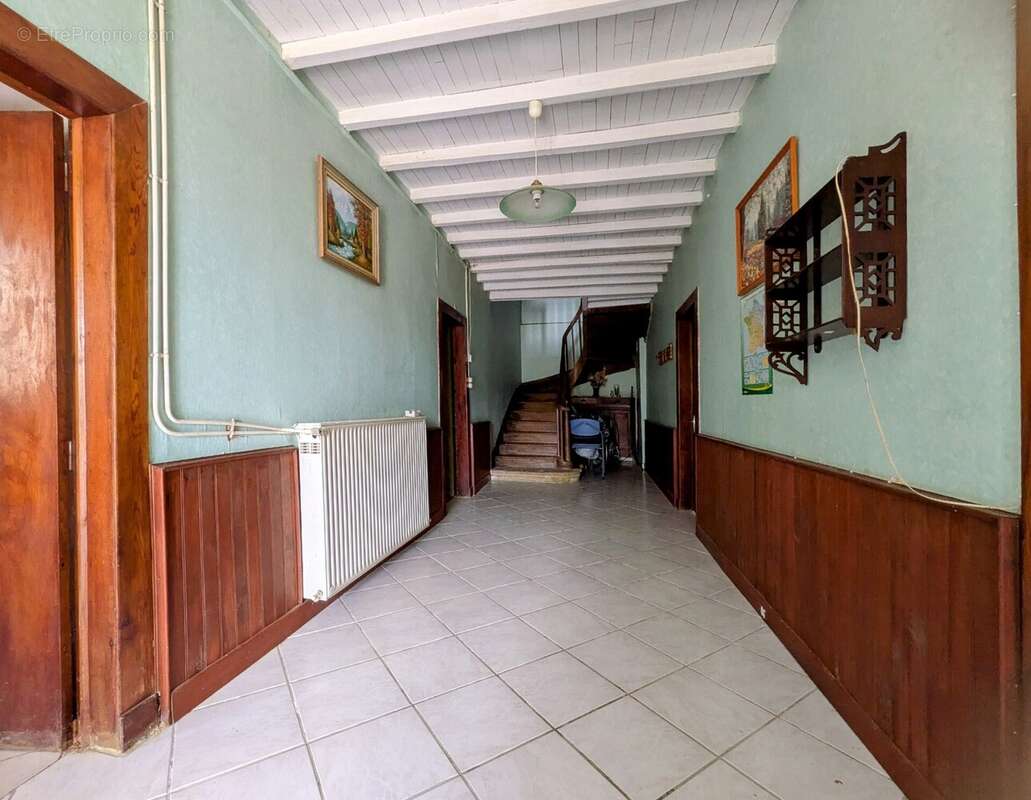 Maison à LUPIAC