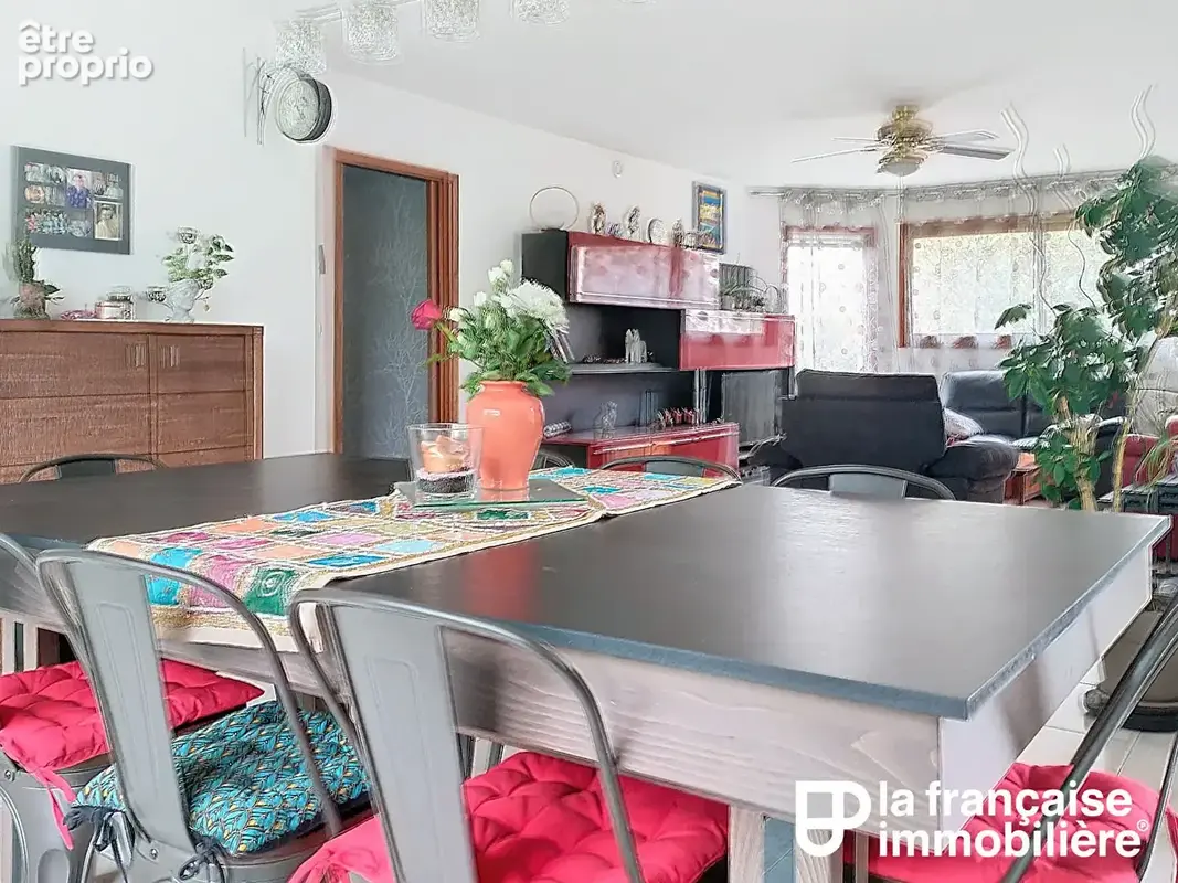 Maison familiale type 7 -  5 chambres - jardin - proche ecoles et transports - garage - jardin - saint-grégoire - photo 3
