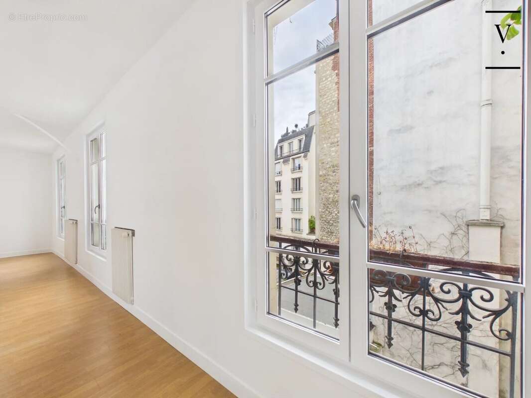 Appartement à PARIS-3E