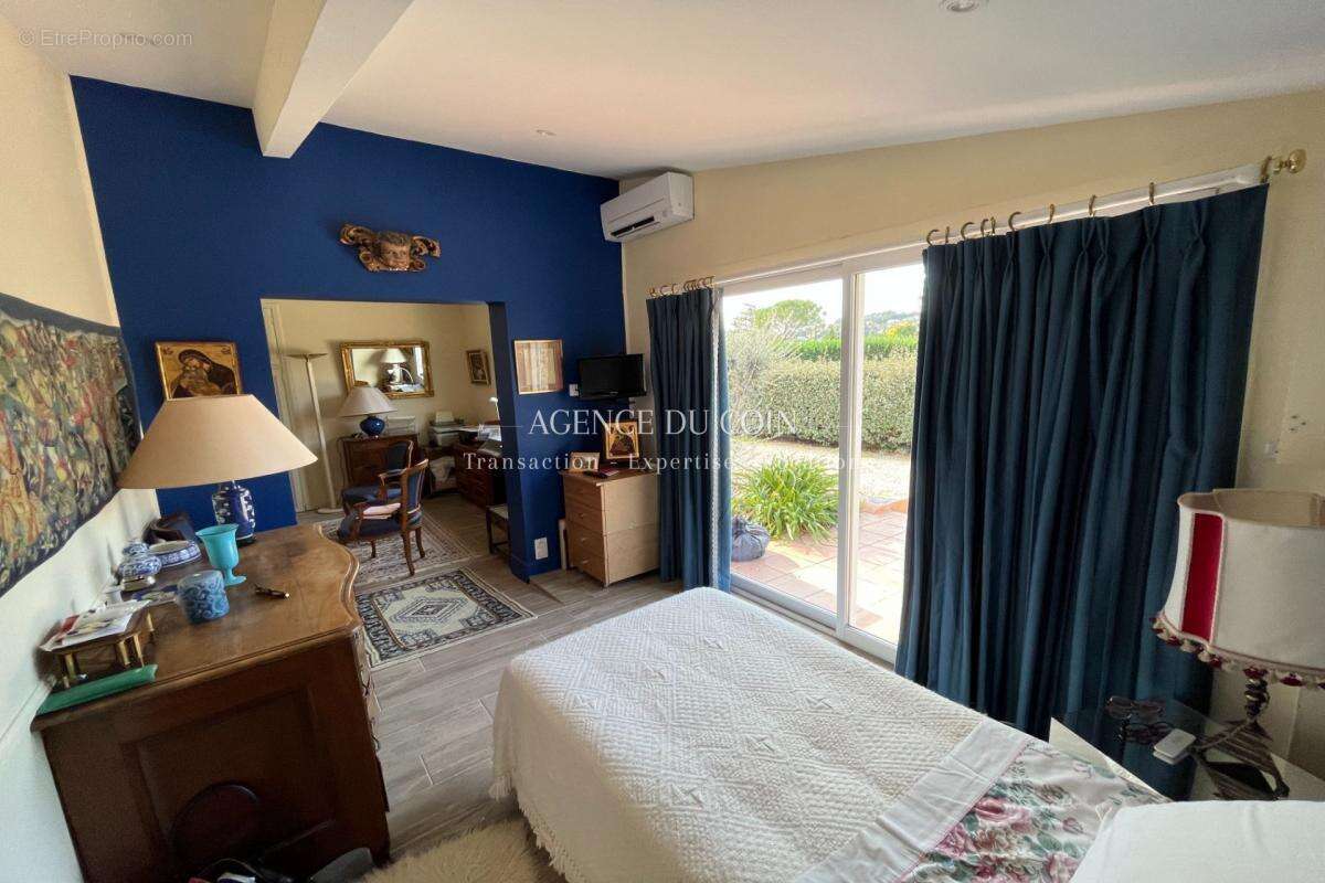 Maison à TRANS-EN-PROVENCE