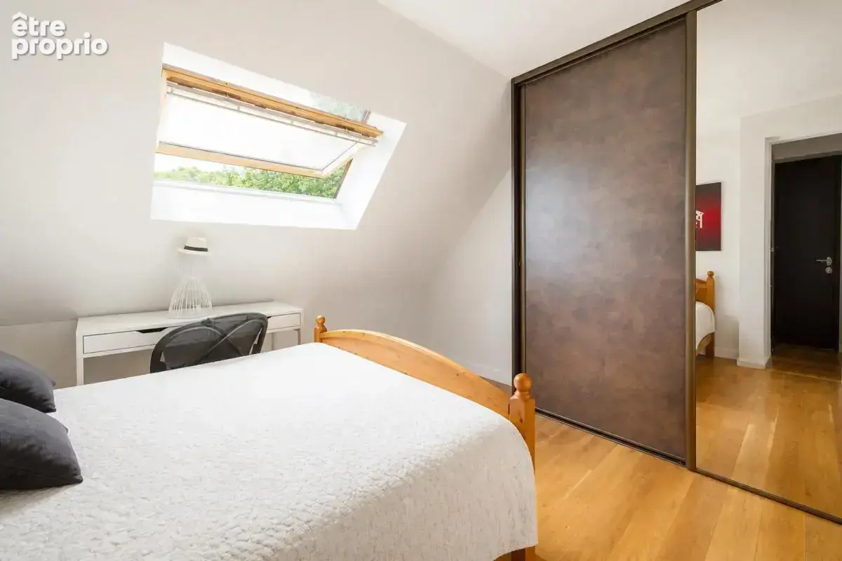 Maison familiale rénovée 4 chambres, environnement bucolique à Saint-Arnoult-en-Yvelines - photo 9