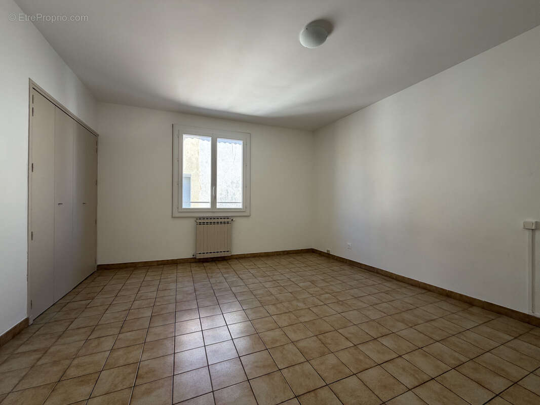 Maison à CADEROUSSE