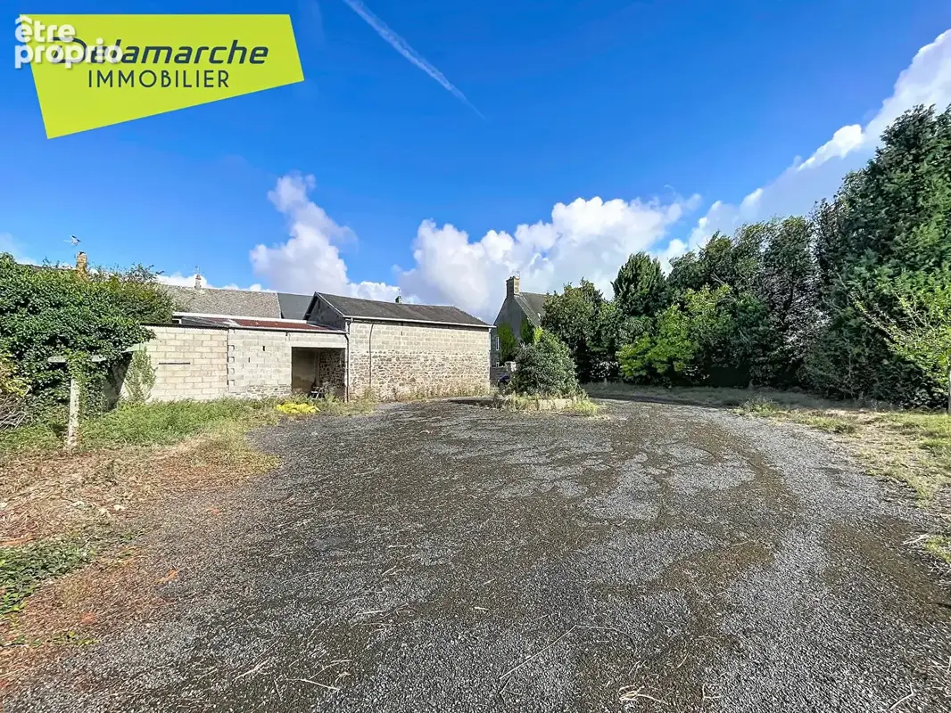 A Vendre maison avec deux logements, terrain de 1 460 m² et beau potentiel à Cérences - photo 16