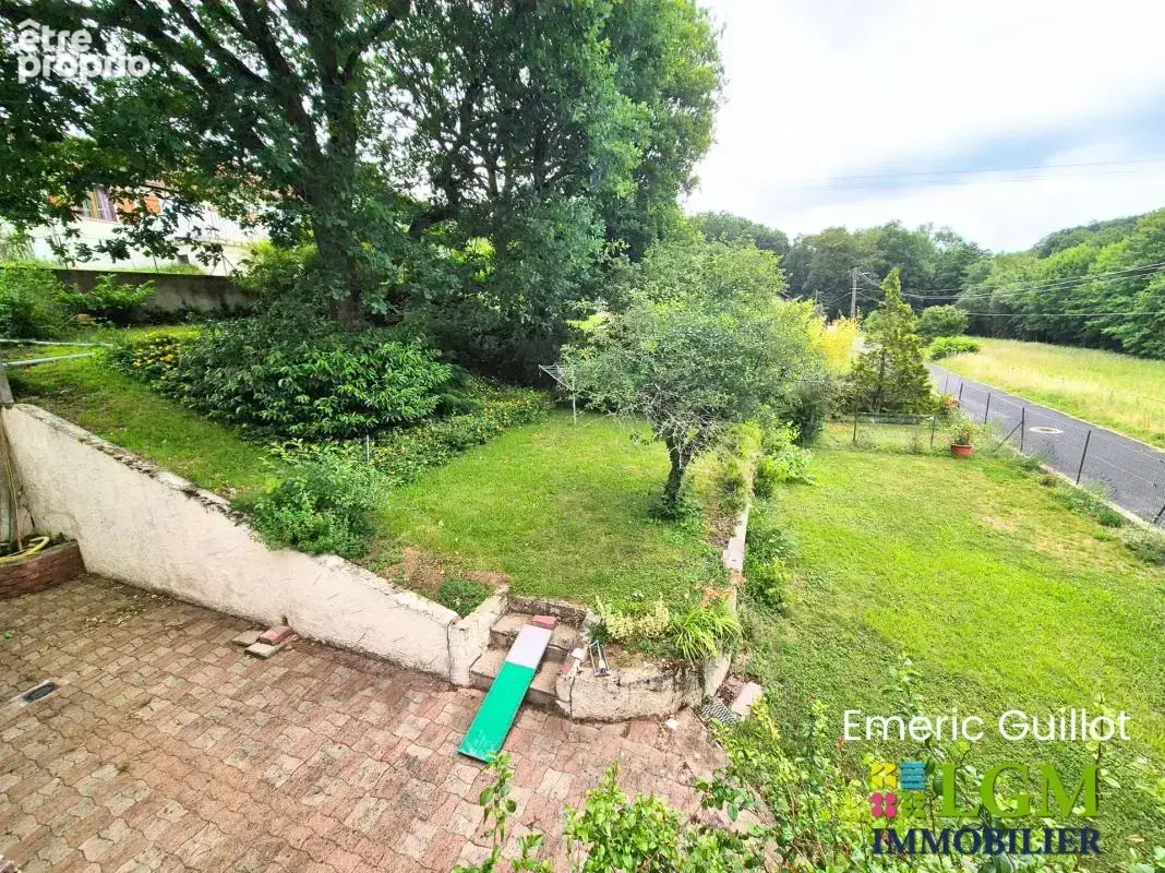 À SAISIR – Maison familiale de 128 m² avec jardin clos et arboré de 905 m² - Grand Garage - à Thoré-la-Rochette (41100) - photo 5
