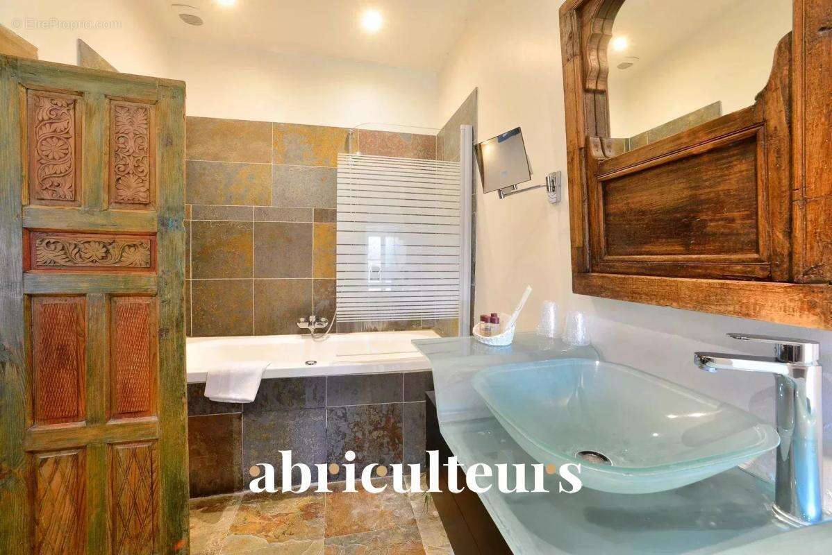 Maison à MORIGNY-CHAMPIGNY