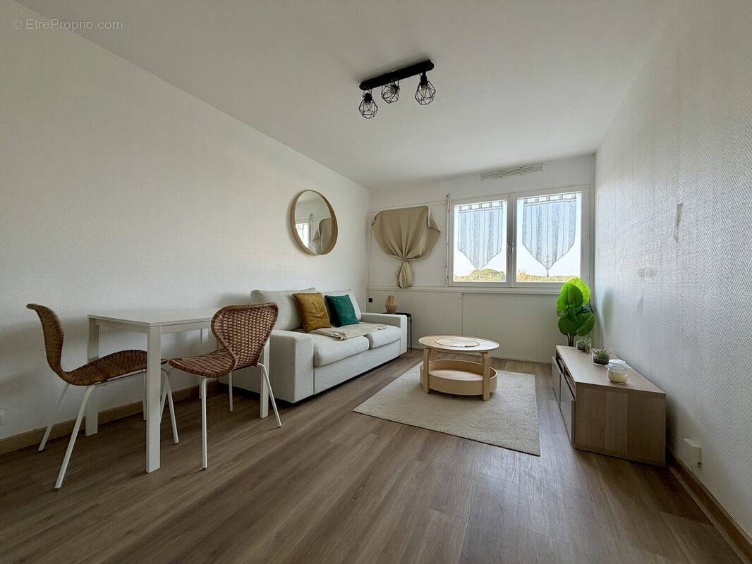 Pièce de vie - Appartement à SAINT-JEAN-DE-MONTS