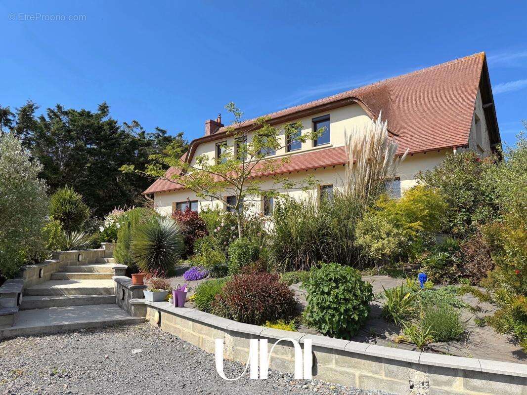 Belle maison T6 de 215m2 sur 3680 m2 de terrain avec piscine - photo 28