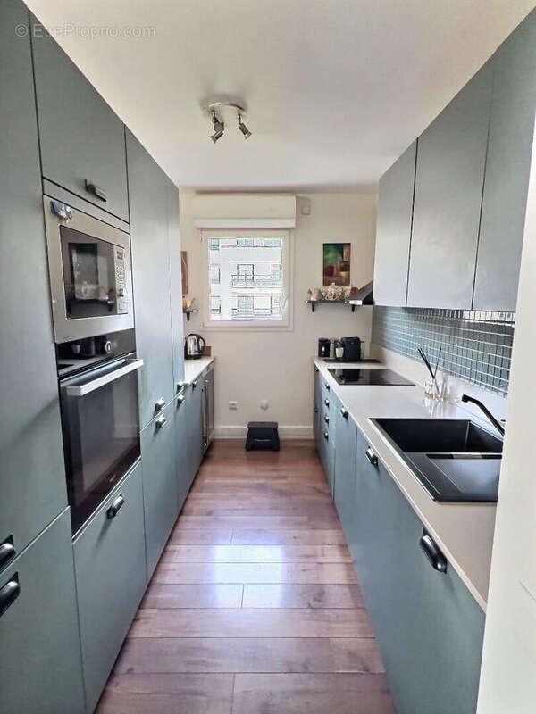 Appartement à ISSY-LES-MOULINEAUX