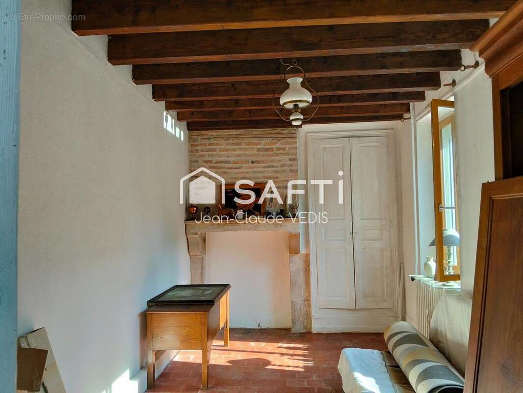 Photo 8 - Maison à EPINEUIL-LE-FLEURIEL