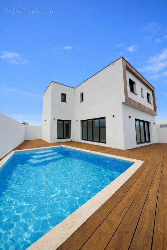 Maison à AGDE