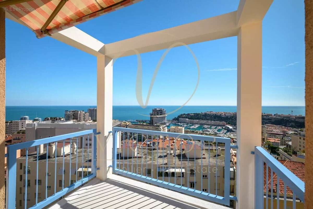 Appartement à BEAUSOLEIL