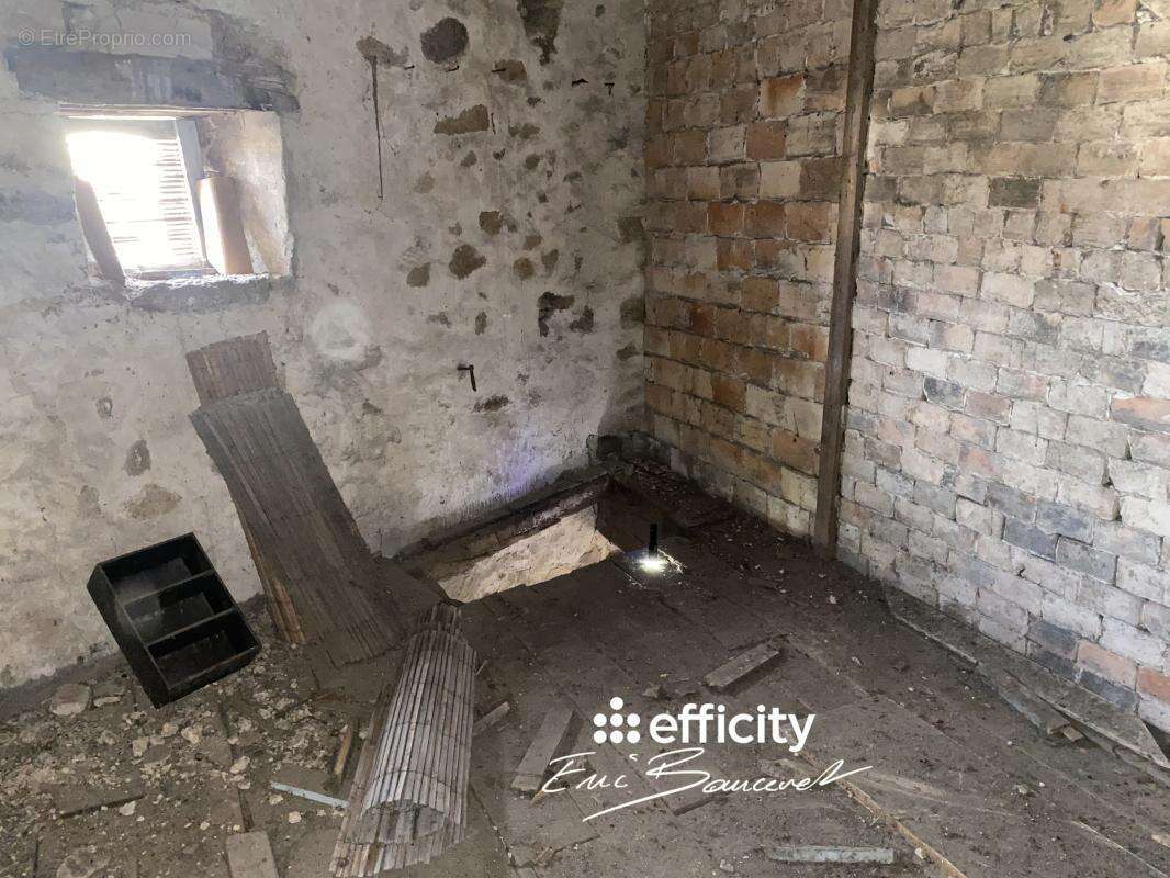 Maison 30 m² à Parthenay  - photo 10
