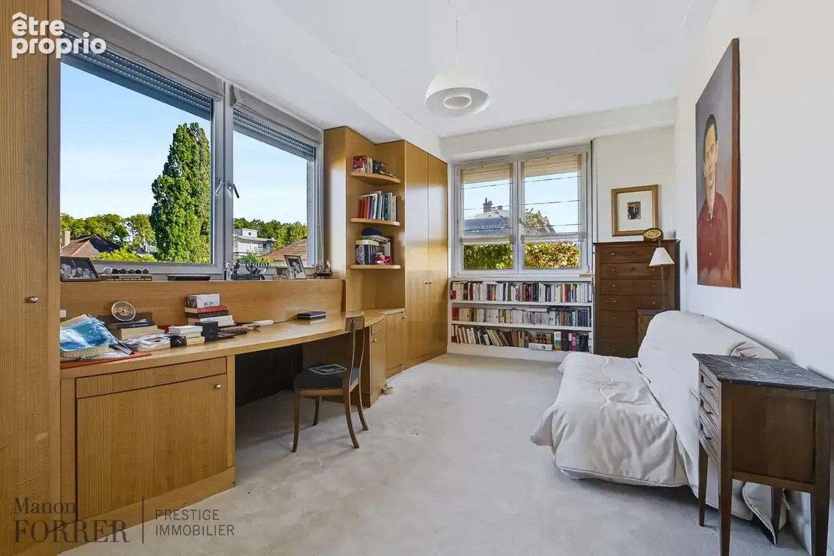 À VENDRE ! Appartement 5 pièces avec terrasse et balcon à proximité du parc de l’Orangerie   164,7 m2 - photo 14
