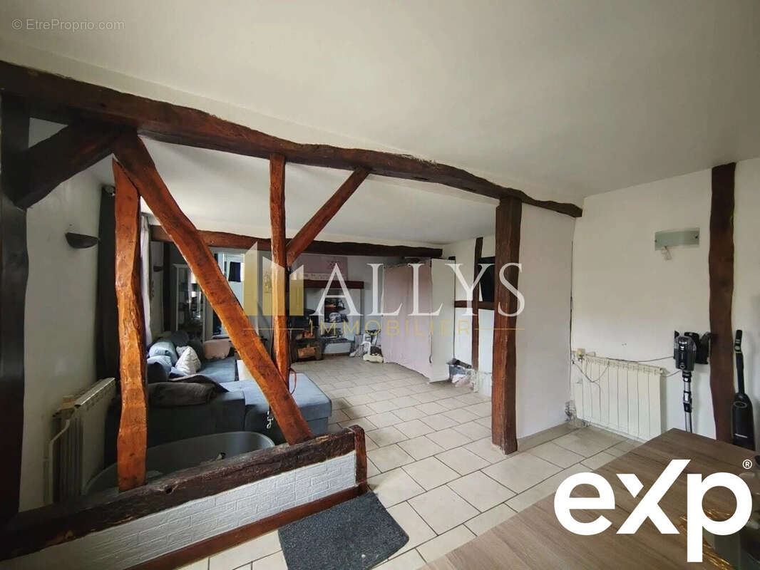 Maison à CHAUMONT-EN-VEXIN