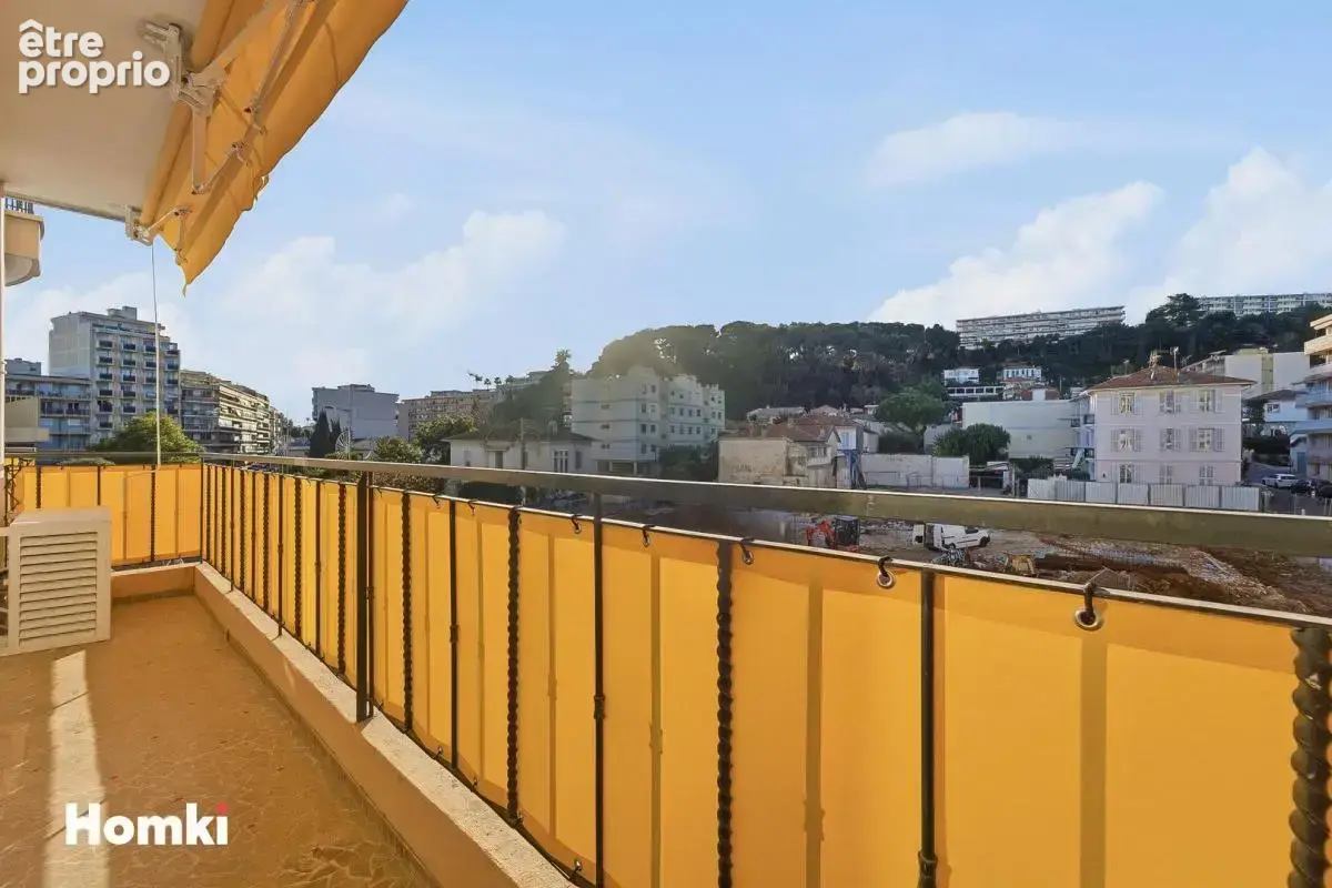 Appartement T4 de 106 m² à Saint-Laurent-du-Var 06700 - photo 5